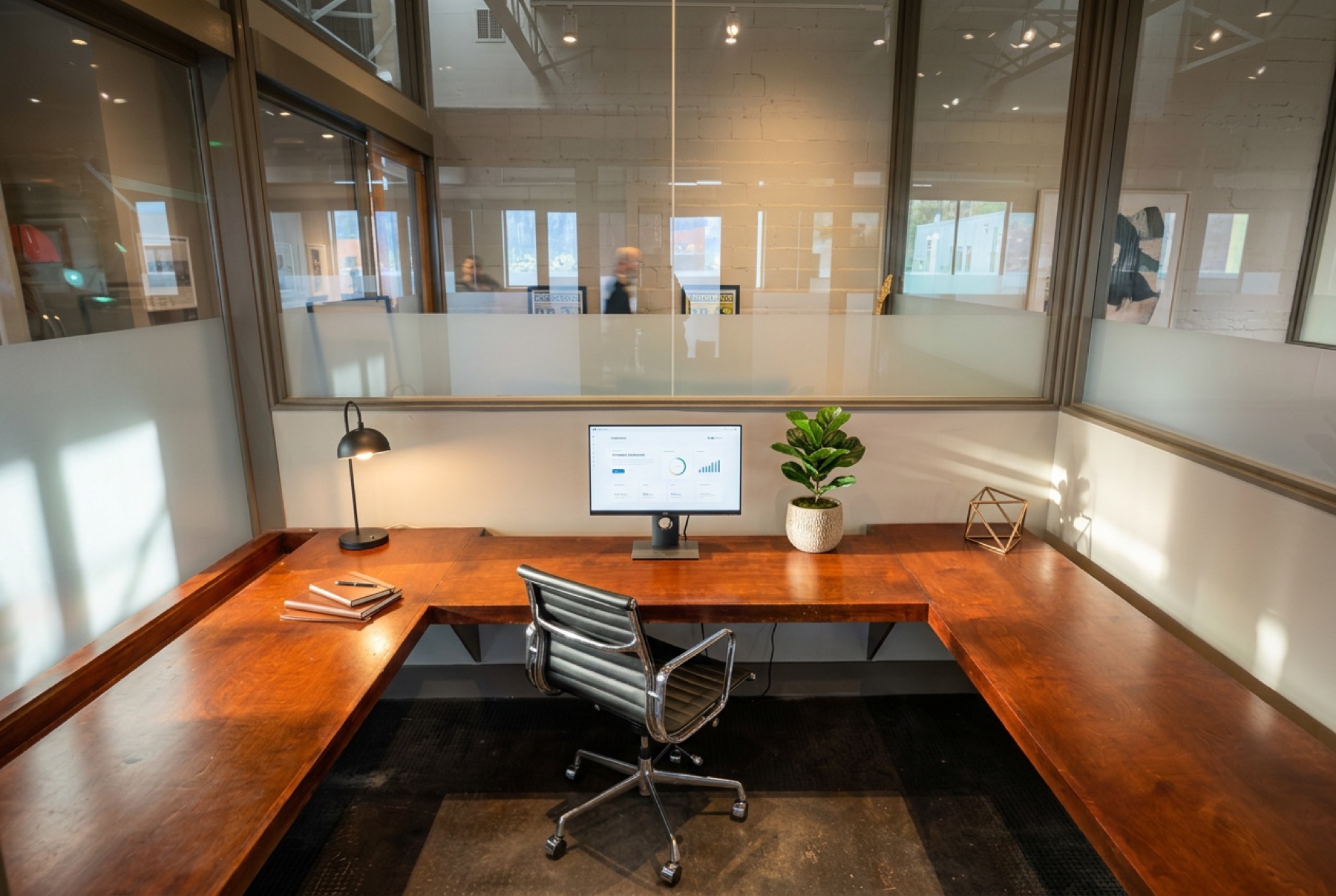 Two-person office at GeniusDen
