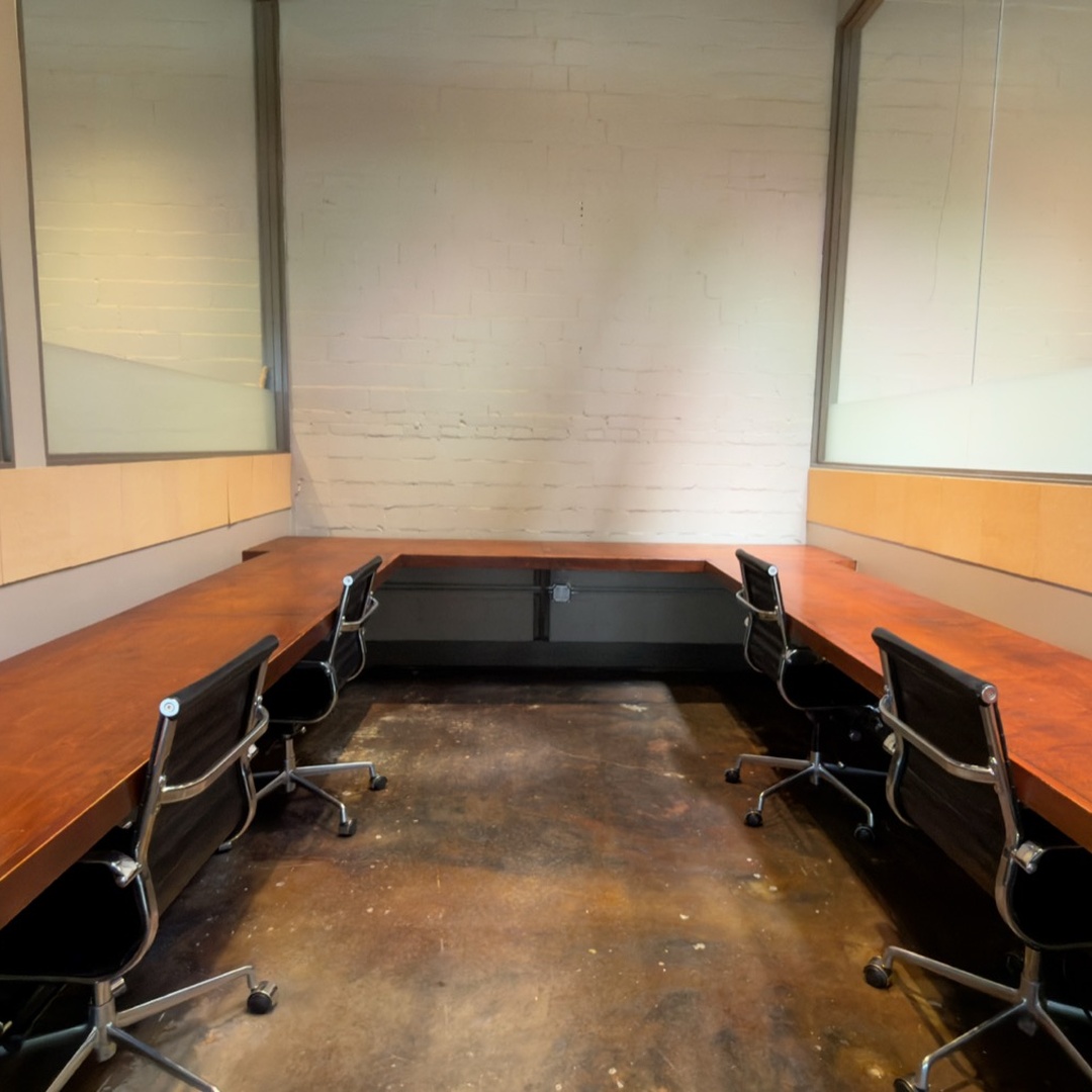 Corner offices: original property photograph